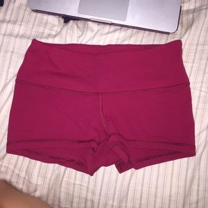 red lulu lemon boogie shorts