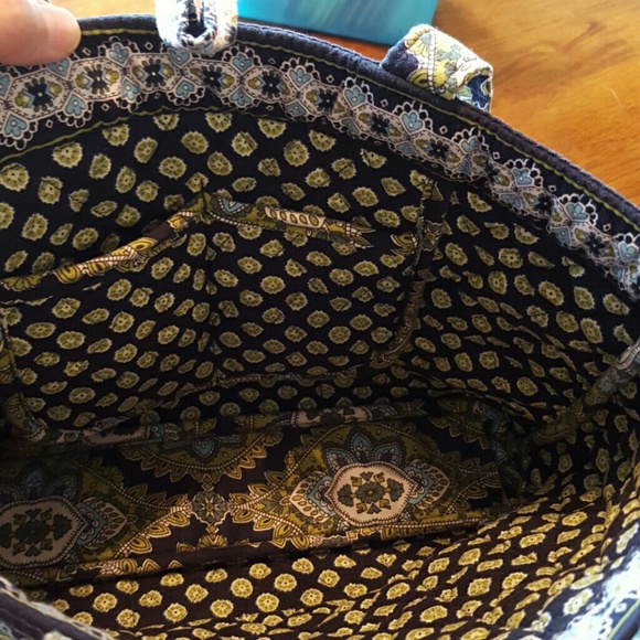 Vera Bradley Small Tic Tac Tote/ Purse Cambridge - Picture 4 of 4