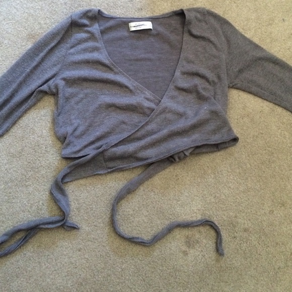 Abercrombie and Fitch wrapped top