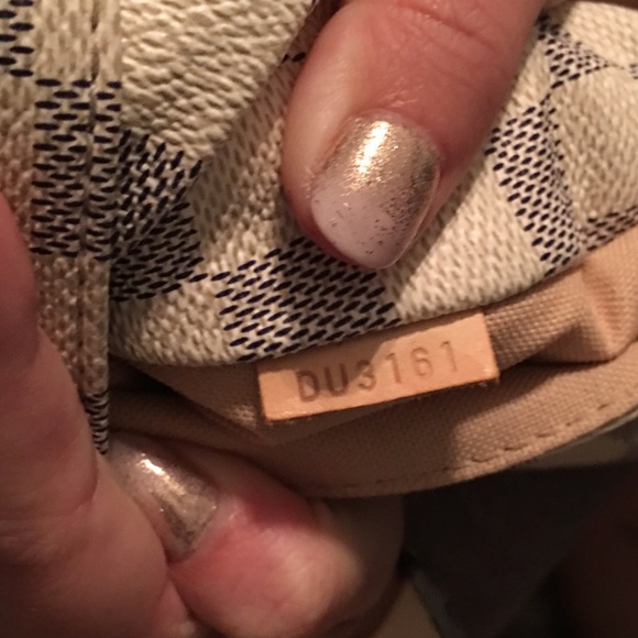 Additional pictures of Louis Vuitton Totally - Picture 3 of 10