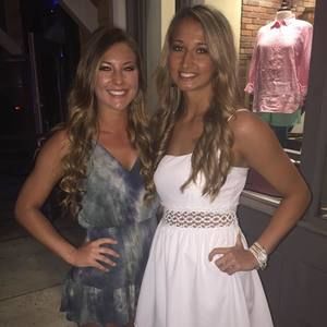 Meet your Posher, Nicole