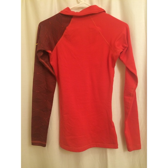 SOLD Nike pro - Picture 2 of 4