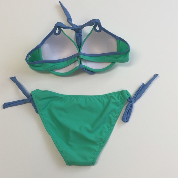 Green bikini set - Picture 2 of 2