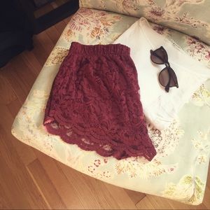 American Eagle Maroon Lace Shorts