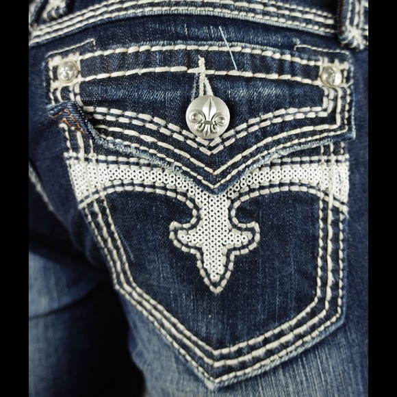 NWOT "Madison" Rock Revival Jeans