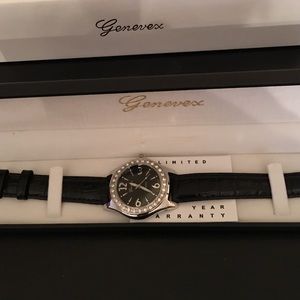 Genevex by Movado. Gen leather & dmnd lngth