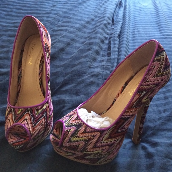 Angyla Purple Pumps