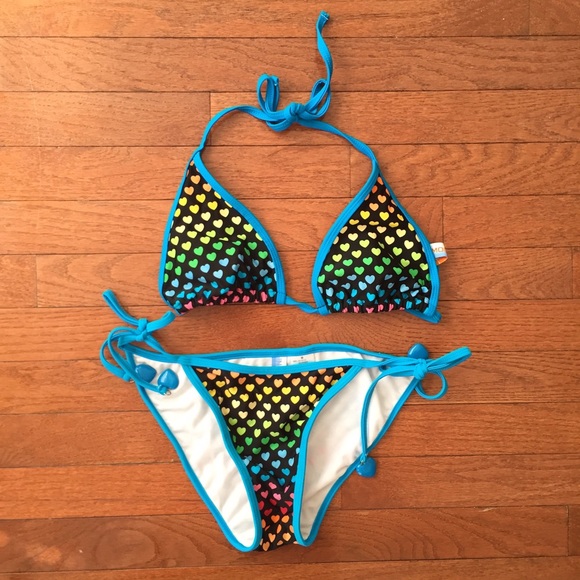 Women's Bikini - Picture 1 of 1