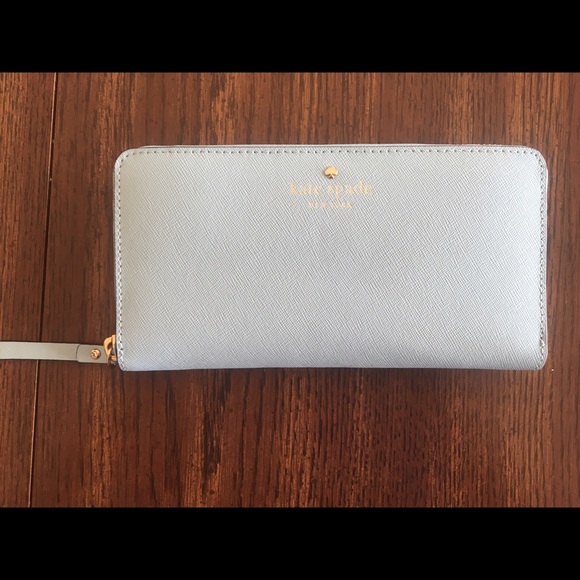 Kate Spade Mikas Pond Wallet - Picture 1 of 4