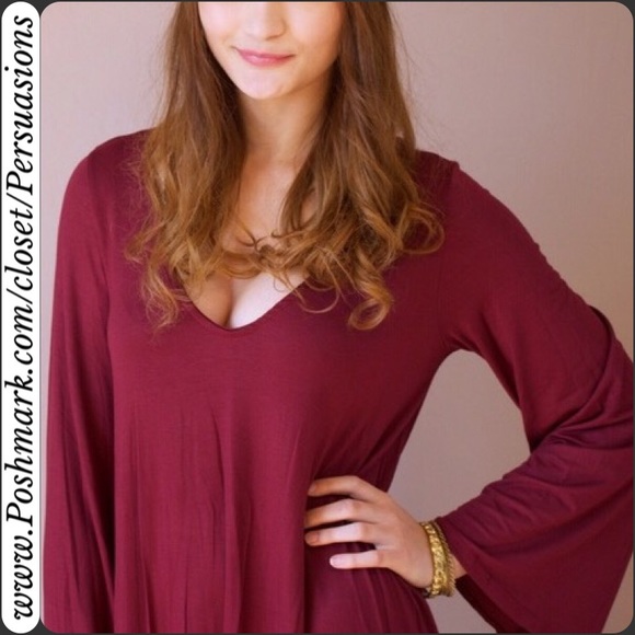 SOLD OUT 🌻NWT Long Kimono Bell Sleeve Wine Top - Picture 3 of 3