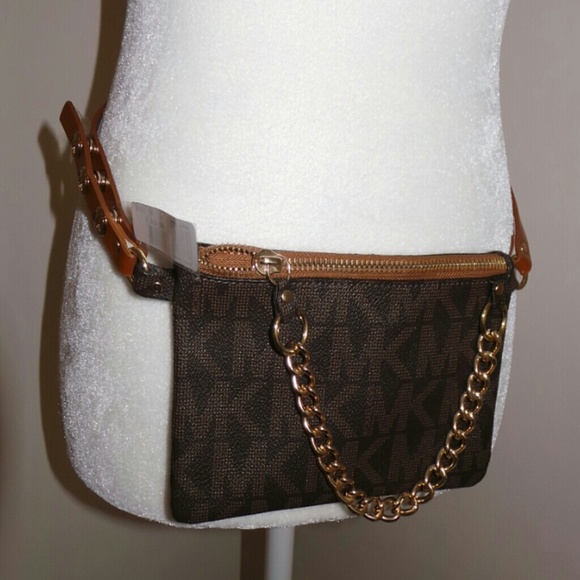 MICHAEL KORS Fanny Belt Purse Shoulder Purse