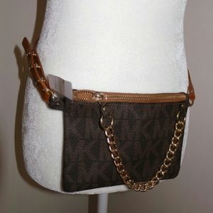 MICHAEL KORS Fanny Belt Purse Shoulder Purse