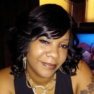 Meet your Posher, Ashia