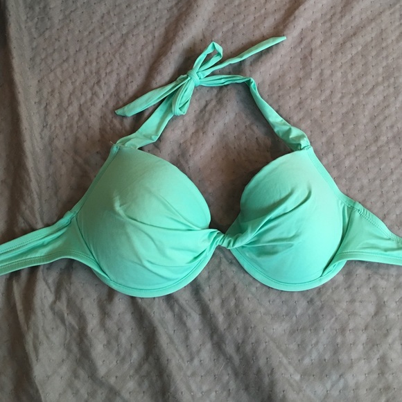 Tourquoise Swim Top 36 C