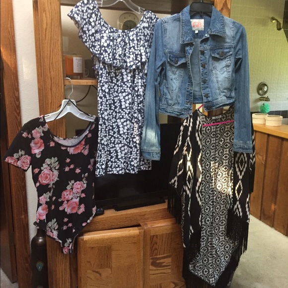 Clothes!! - Picture 4 of 4