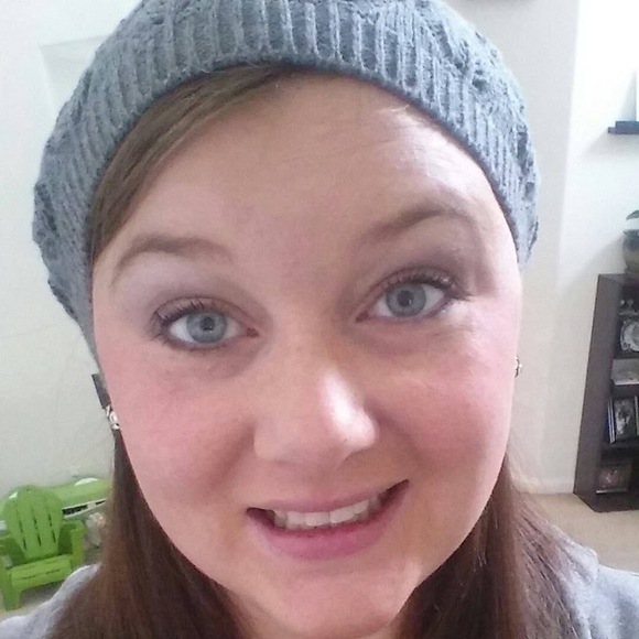 Meet your Posher, Nanci