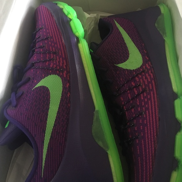 KD 8 Suits - Picture 2 of 3