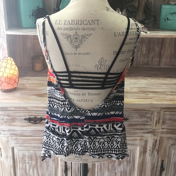 NWOT "All Nighter" open-back tank top - Picture 3 of 3