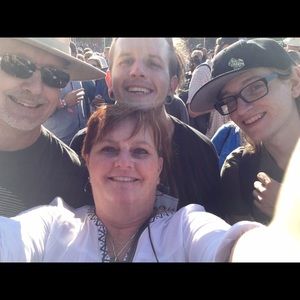 Meet your Posher, Stacy