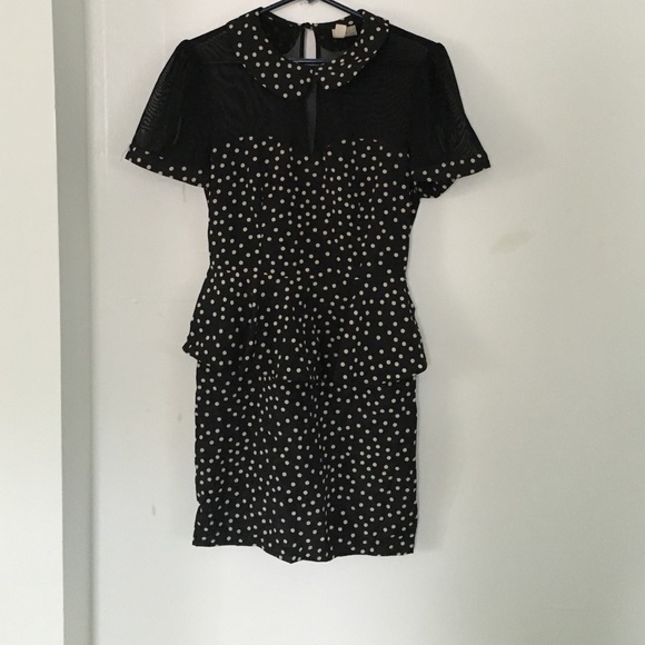 Flare to skinny skirt with polkadots - Picture 1 of 3