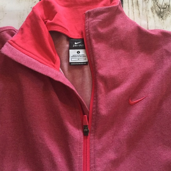 Nike Dry-Fit Running Jacket - Picture 4 of 4