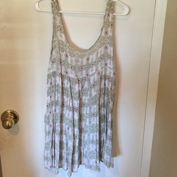 Floral Flowy Dress - Picture 1 of 4