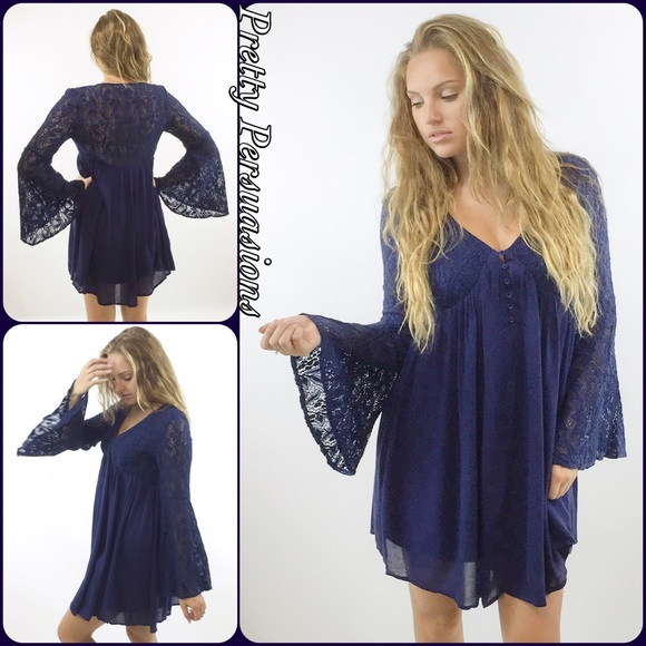 SALE‼️ "With Love" Long Bell Sleeve Lace Dress - Picture 2 of 4