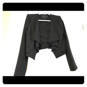 BRAND NEW BCBGMAXAZRIA PLEATED SHORT BLAZER