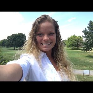 Meet your Posher, Loretta