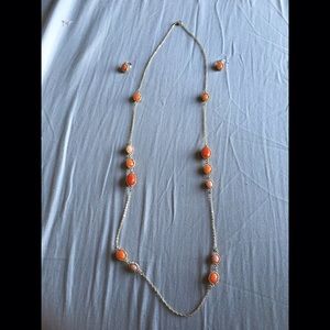Necklace and earring set!