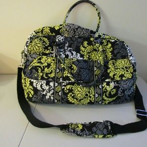 Vera Bradley graND traveler