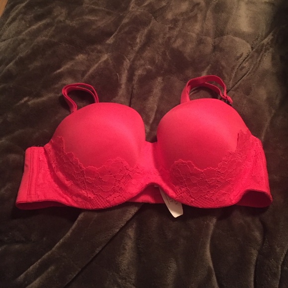 NWT!!!! Victoria secret strapless bra