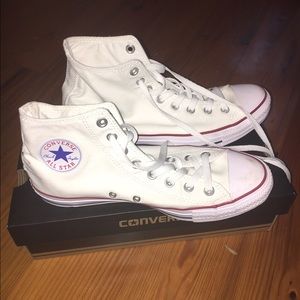 New converse size 8