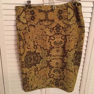 EUC L Cassie Skirt