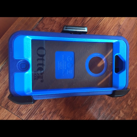 Brand new otterbox iPhone 5 case