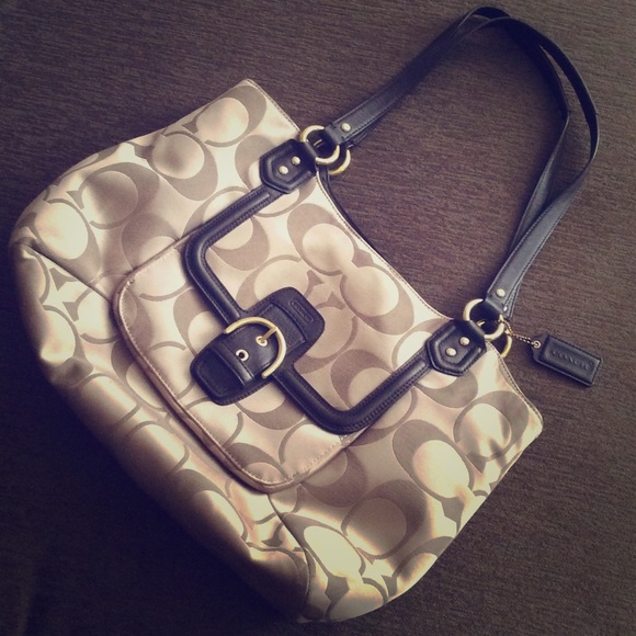 COACH shoulder bag