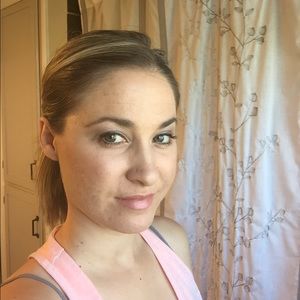 Meet your Posher, Kim