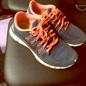 Nike Free Runs 5.0