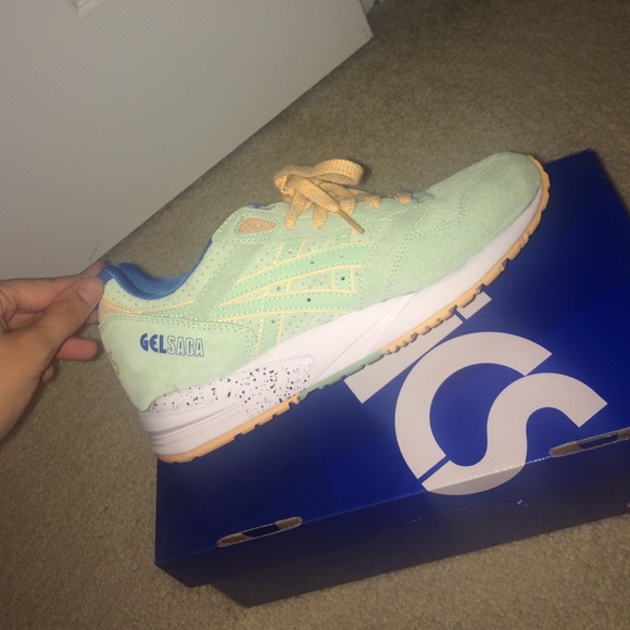 Asic Gel Saga - Picture 2 of 3