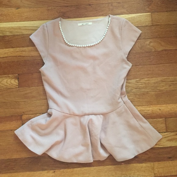 Blush Peplum Top - Picture 1 of 3