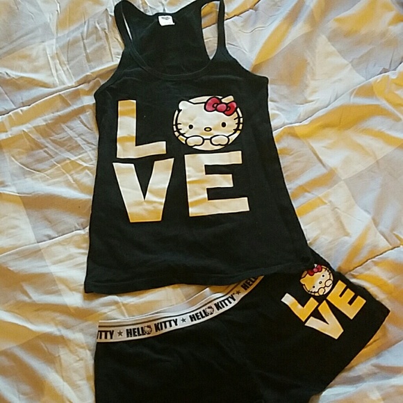 Hello kitty pj's