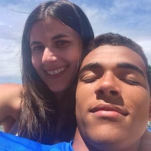 Meet your Posher, Shirina