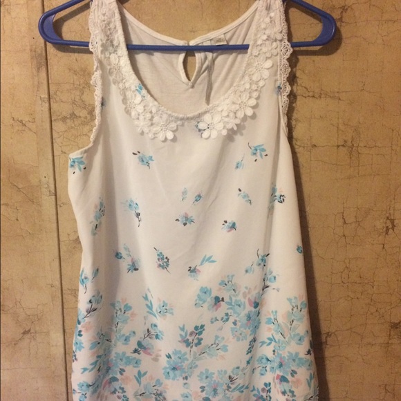 LC Floral Tank