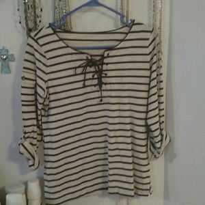 Striped 3/4 Sleeve Shirt
