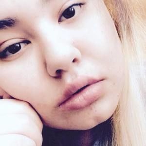 Meet your Posher, Samara