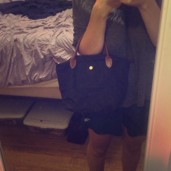 Small black longchamp more pics