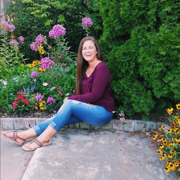 Meet your Posher, Shai