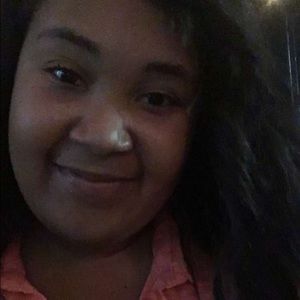 Meet your Posher, Shantel