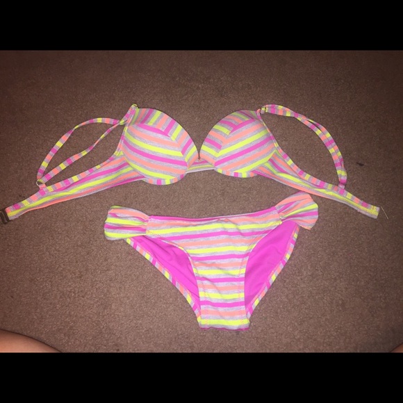 Bikini!!!