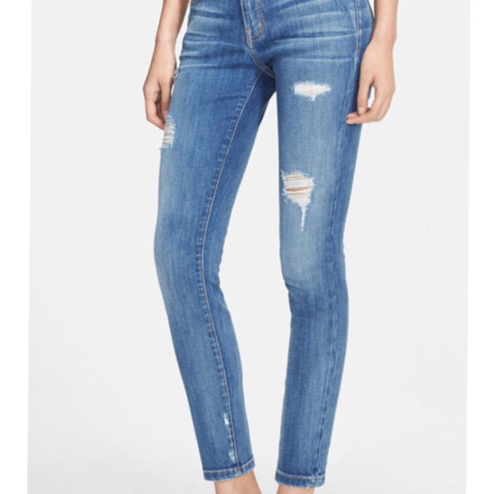 SALE! HOLLISTER Distressed Jeans